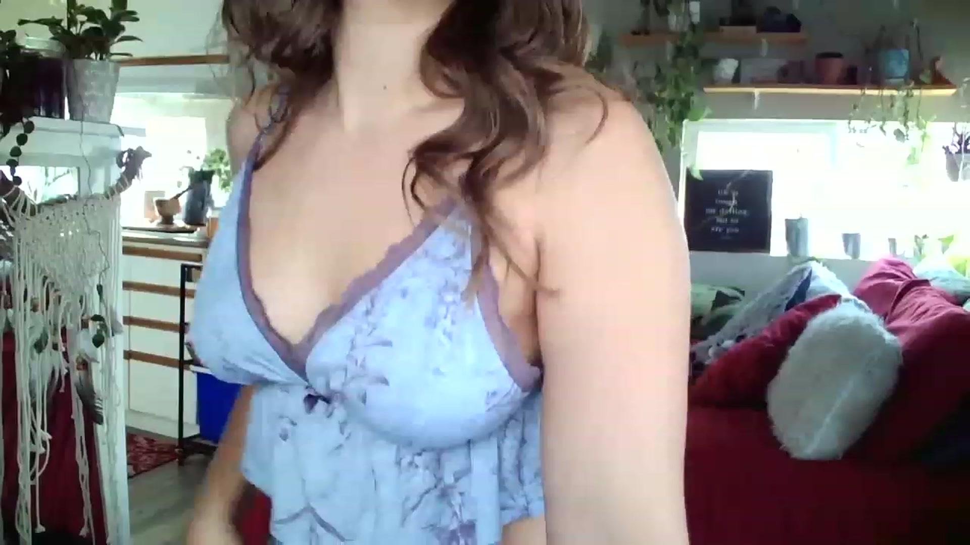 Gallery image thumbnail from Sexylexi211's myfreecams stream on, 11/20/2022, 18:35 image 15 of 20