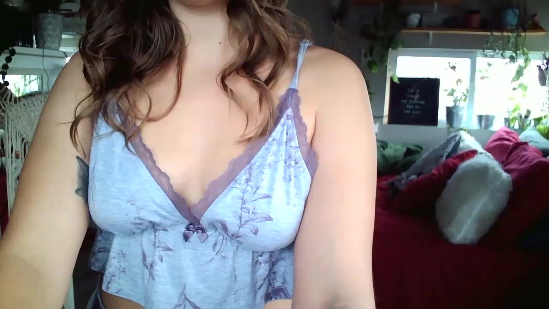 Gallery image thumbnail from Sexylexi211's myfreecams stream on, 11/20/2022, 18:35 image 19 of 20