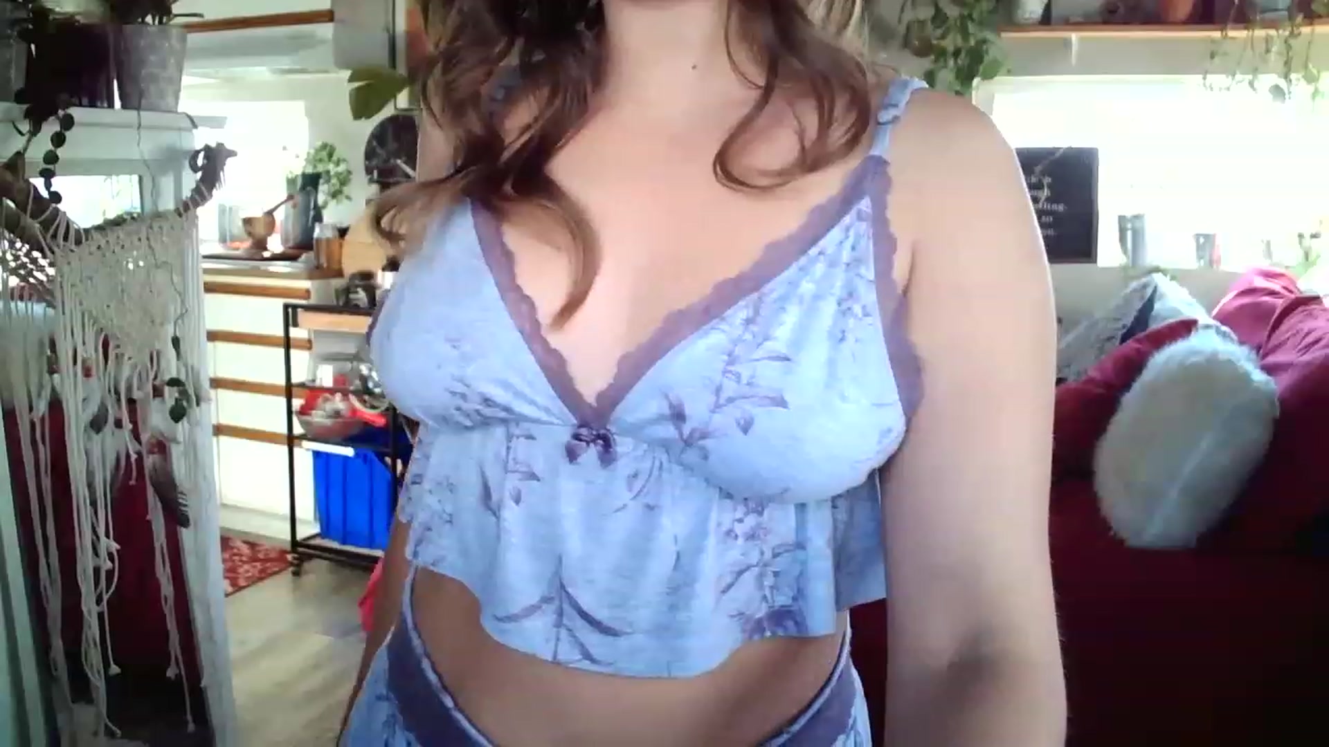 Gallery image thumbnail from Sexylexi211's myfreecams stream on, 11/20/2022, 19:54 image 17 of 20