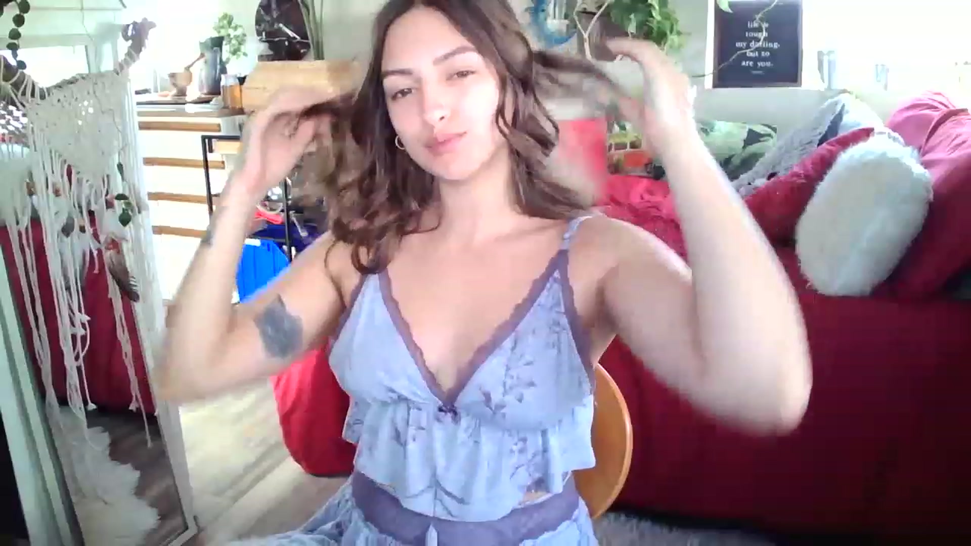 Gallery image thumbnail from Sexylexi211's myfreecams stream on, 11/20/2022, 19:54 image 8 of 20