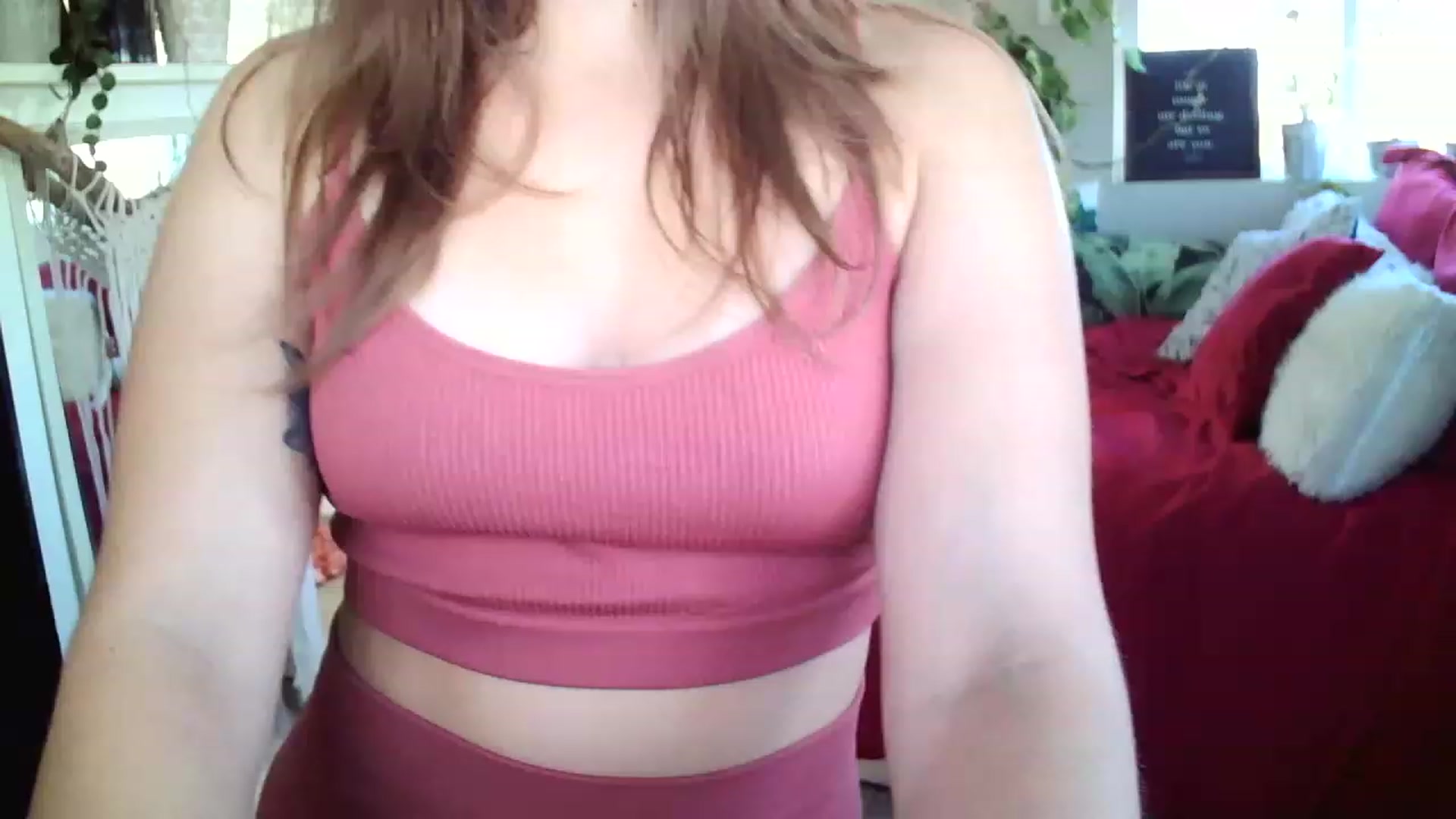 Gallery image thumbnail from Sexylexi211's myfreecams stream on, 11/21/2022, 17:05 image 9 of 20