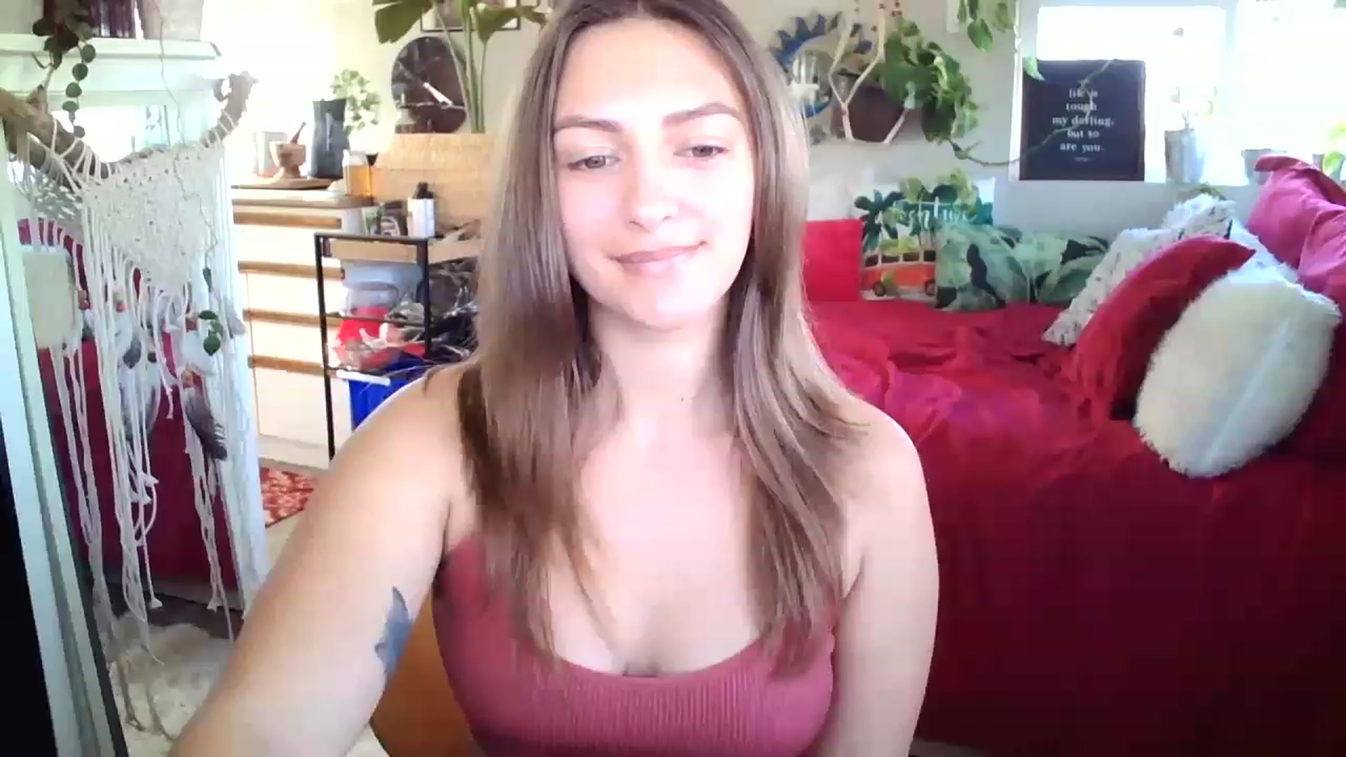Gallery image thumbnail from Sexylexi211's myfreecams stream on, 11/21/2022, 17:05 image 4 of 20