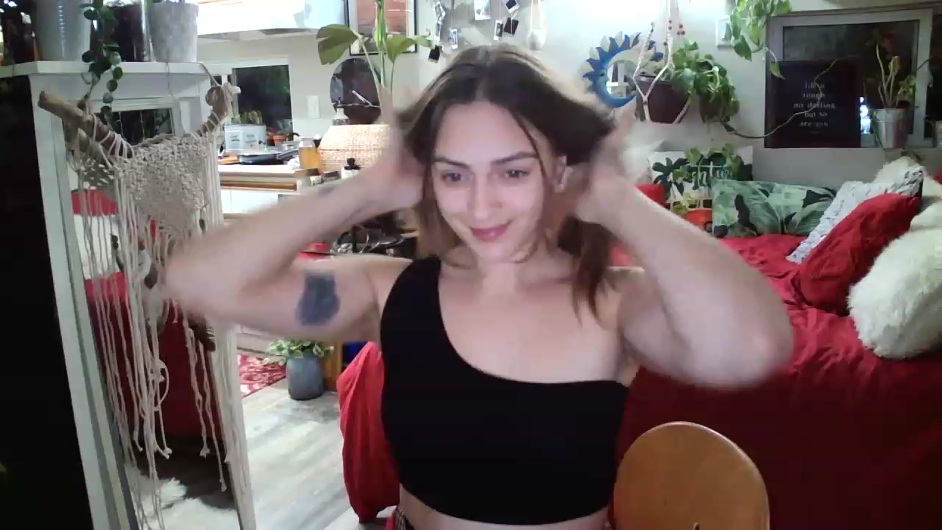 Gallery image thumbnail from Sexylexi211's myfreecams stream on, 11/22/2022, 03:14 image 9 of 20