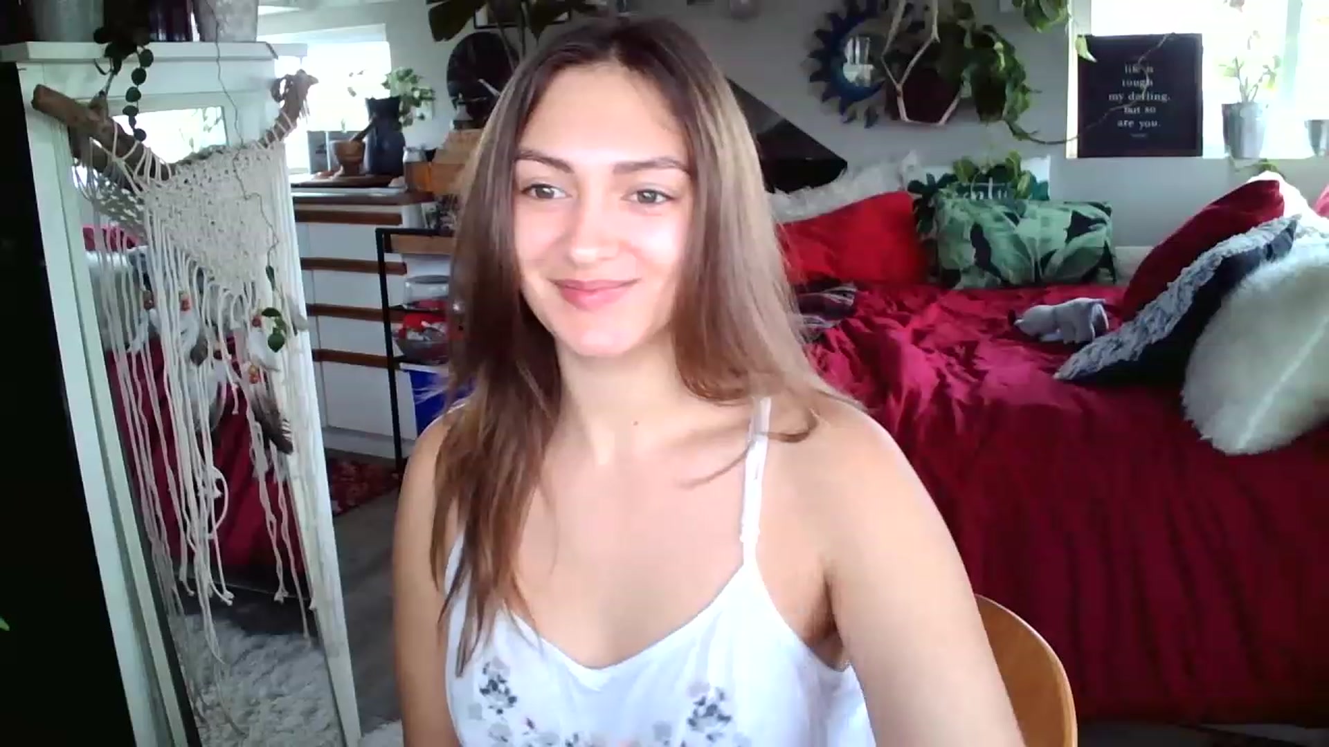 Gallery image thumbnail from Sexylexi211's myfreecams stream on, 11/22/2022, 15:22 image 4 of 20