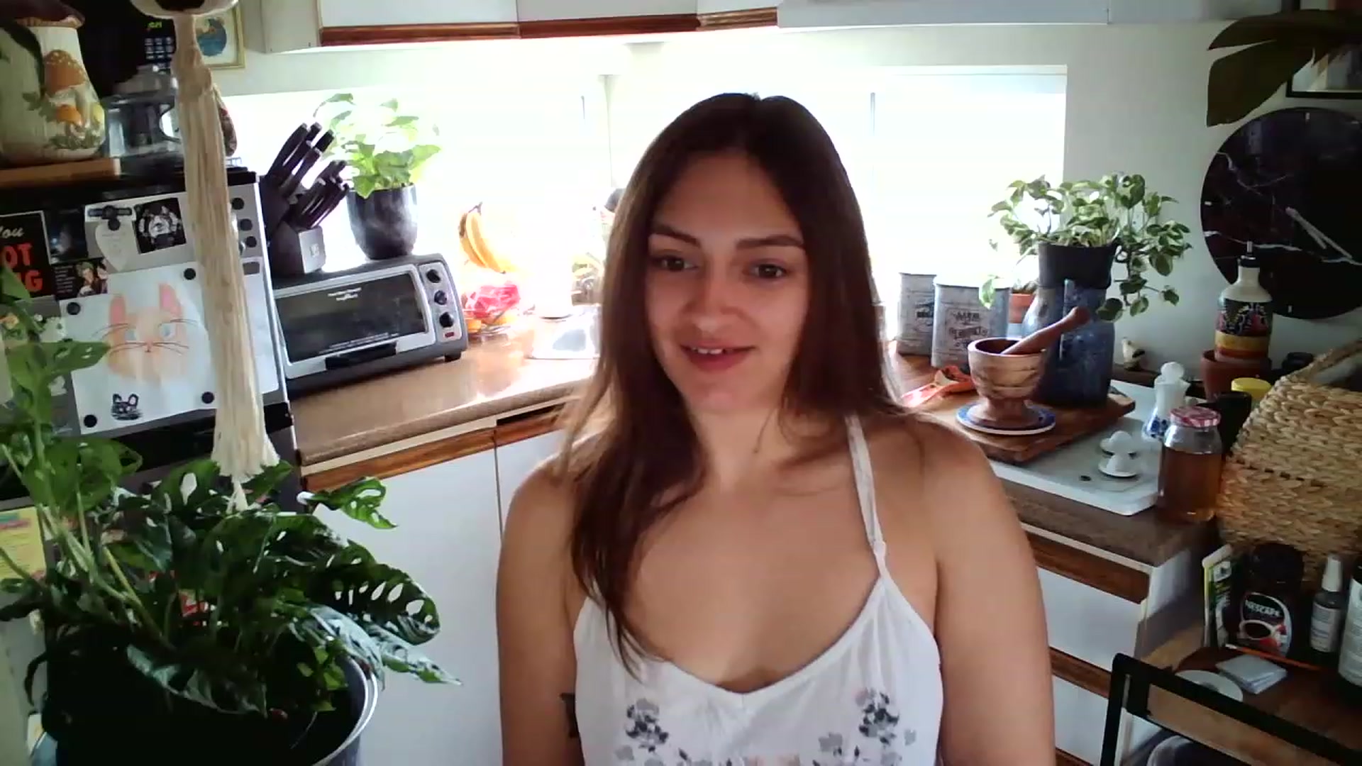 Gallery image thumbnail from Sexylexi211's myfreecams stream on, 11/22/2022, 15:22 image 19 of 20