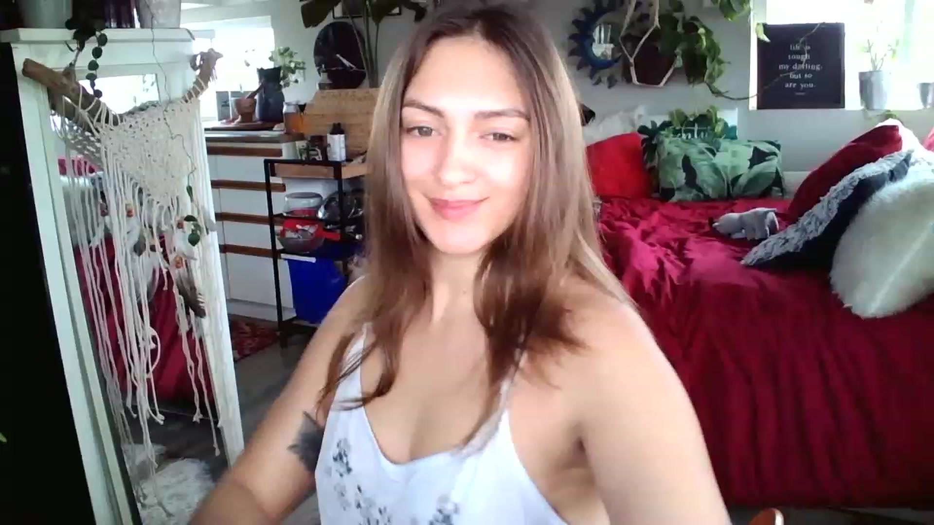 Gallery image thumbnail from Sexylexi211's myfreecams stream on, 11/22/2022, 15:22 image 11 of 20