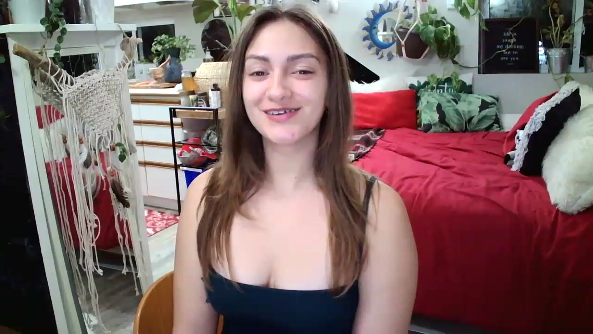 Gallery image thumbnail from Sexylexi211's myfreecams stream on, 11/23/2022, 04:20 image 15 of 20
