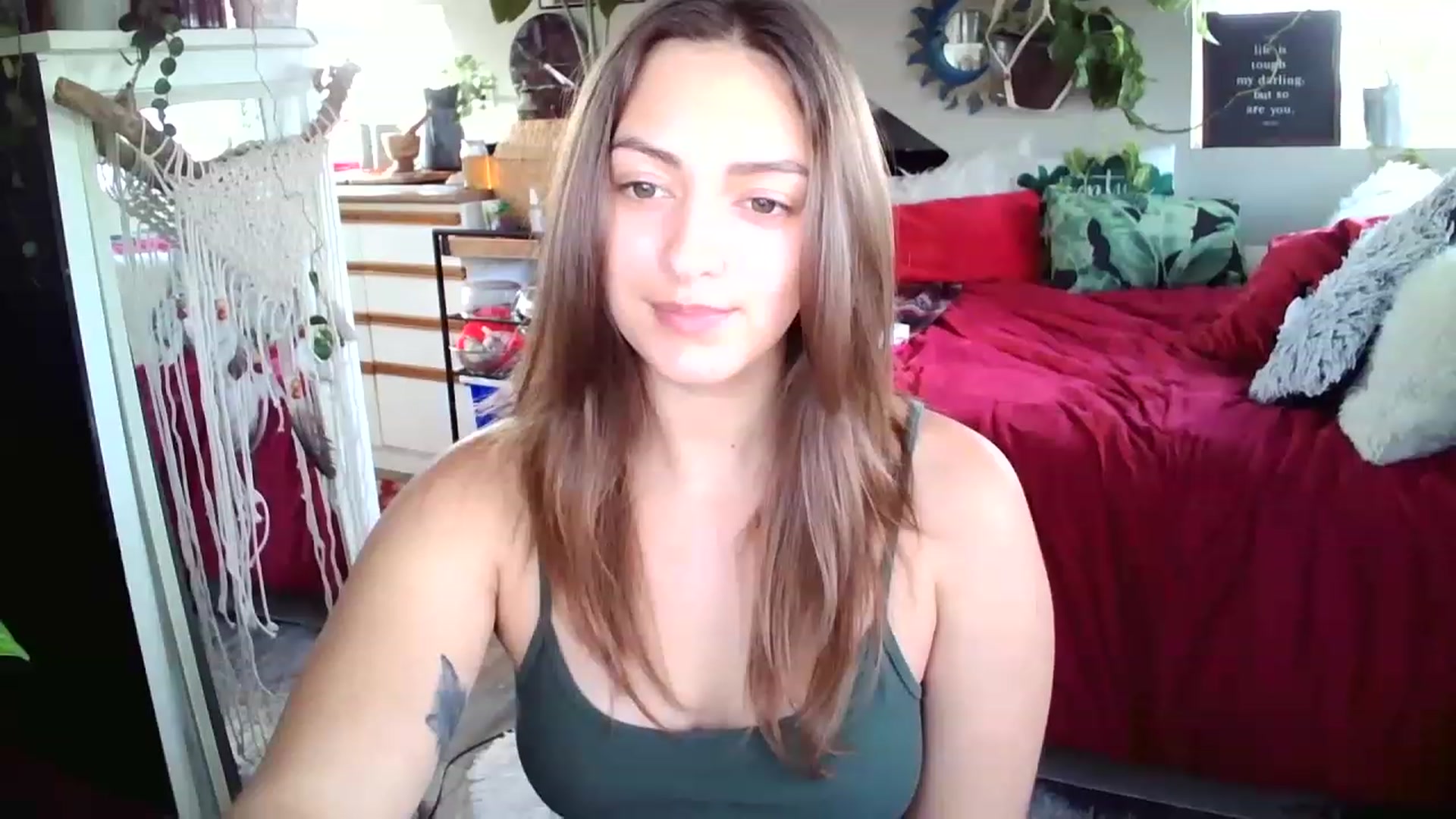 Gallery image thumbnail from Sexylexi211's myfreecams stream on, 11/23/2022, 16:58 image 8 of 20