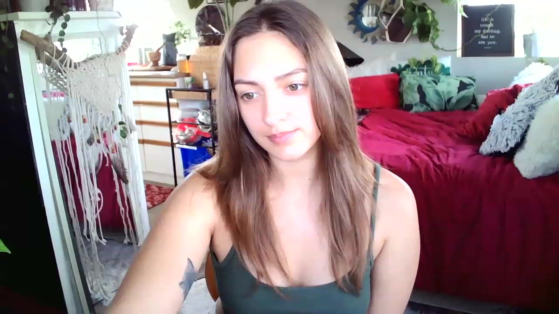 Gallery image thumbnail from Sexylexi211's myfreecams stream on, 11/23/2022, 16:58 image 7 of 20
