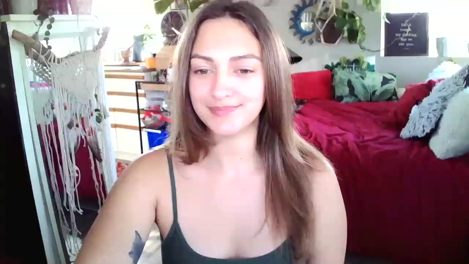 Gallery image thumbnail from Sexylexi211's myfreecams stream on, 11/23/2022, 18:10 image 11 of 20