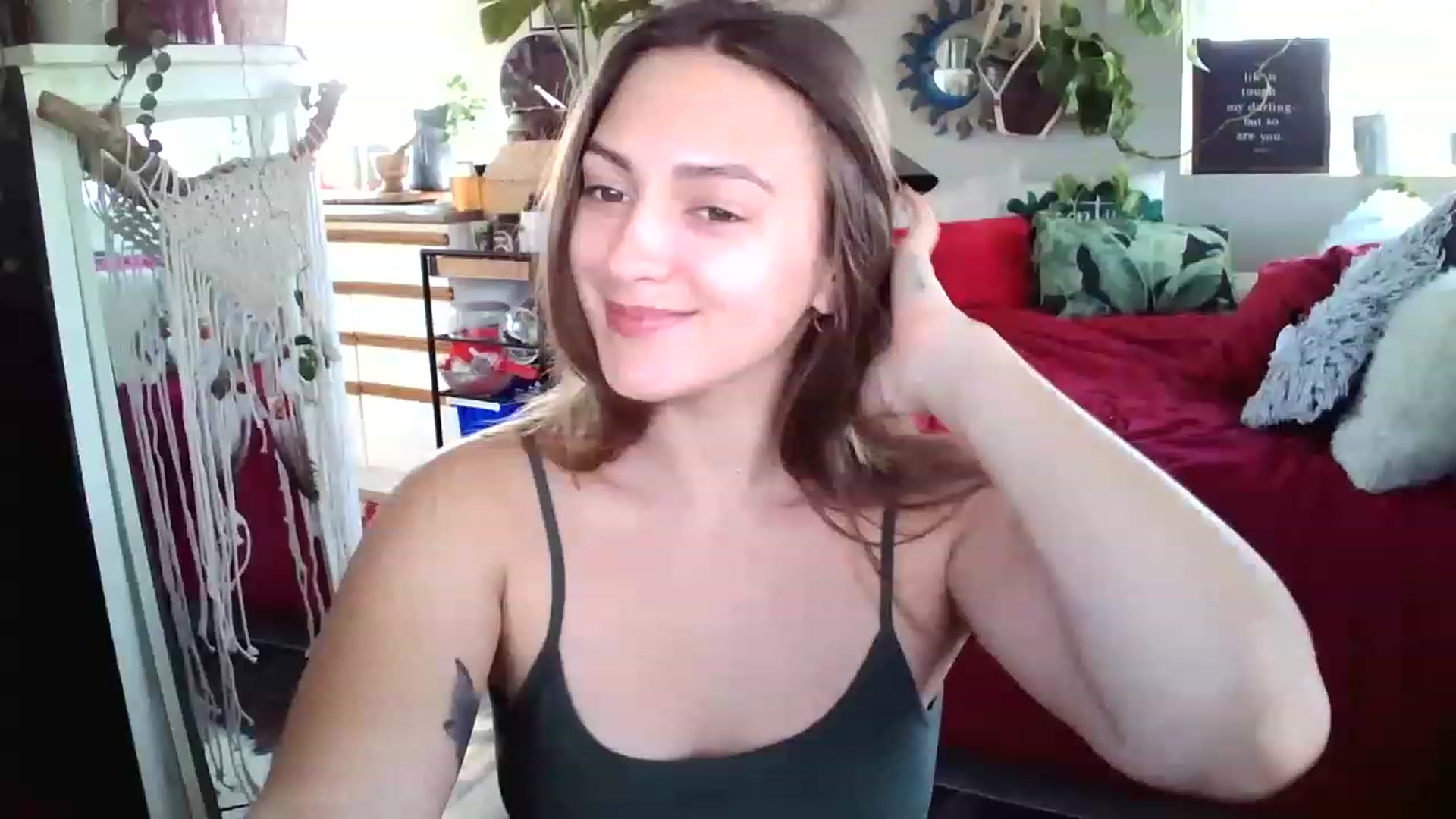 Gallery image thumbnail from Sexylexi211's myfreecams stream on, 11/23/2022, 18:10 image 10 of 20