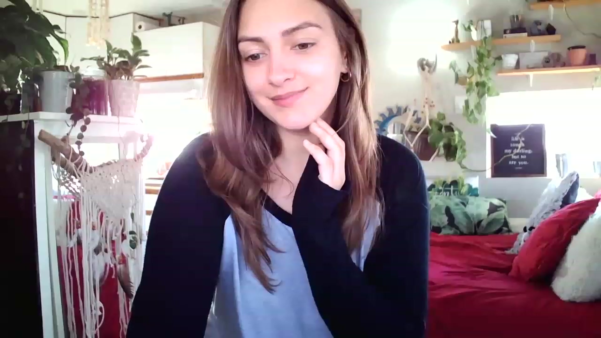 Gallery image thumbnail from Sexylexi211's myfreecams stream on, 11/24/2022, 19:19 image 14 of 20