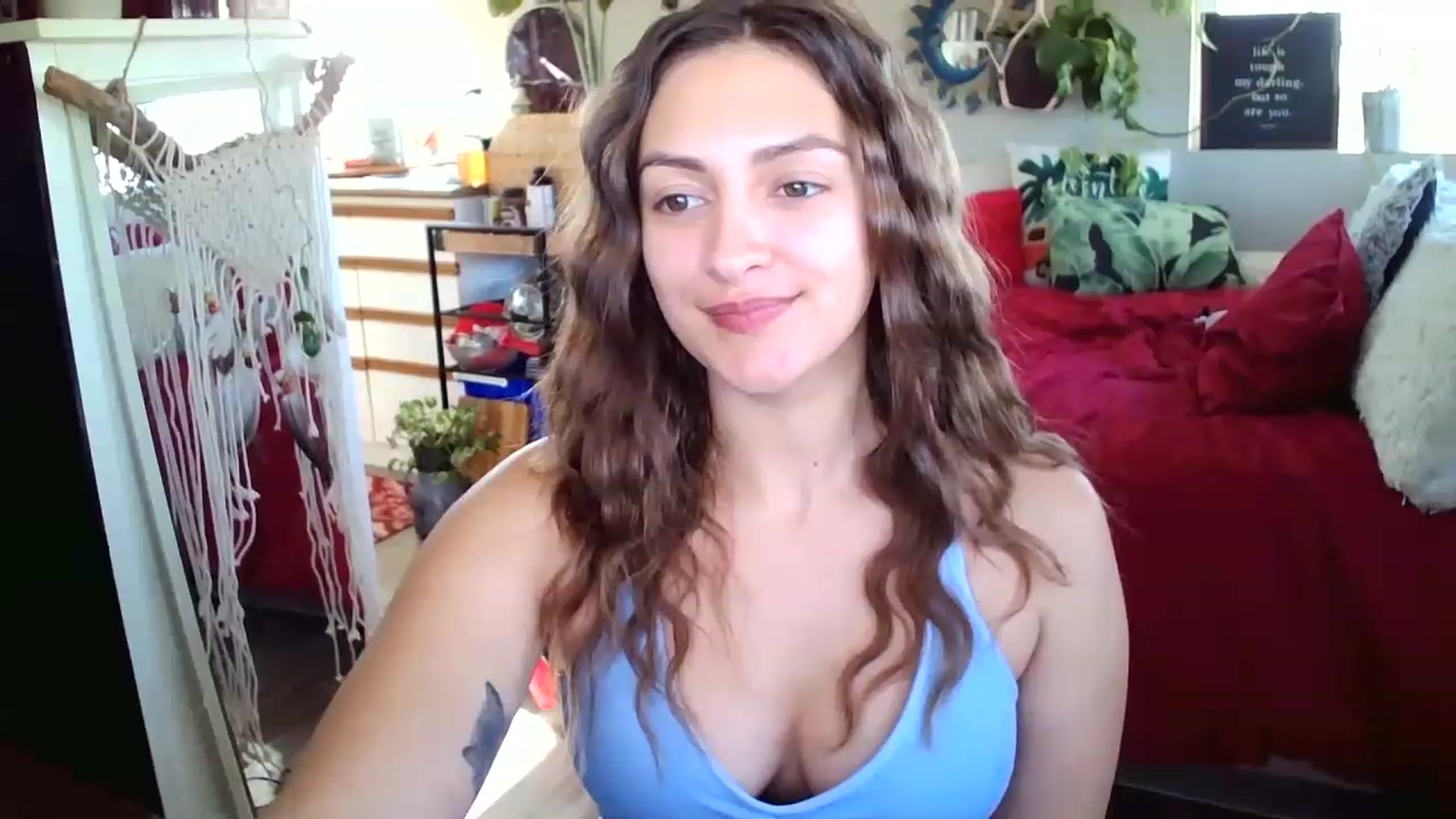 Gallery image thumbnail from Sexylexi211's myfreecams stream on, 12/02/2022, 01:14 image 17 of 20