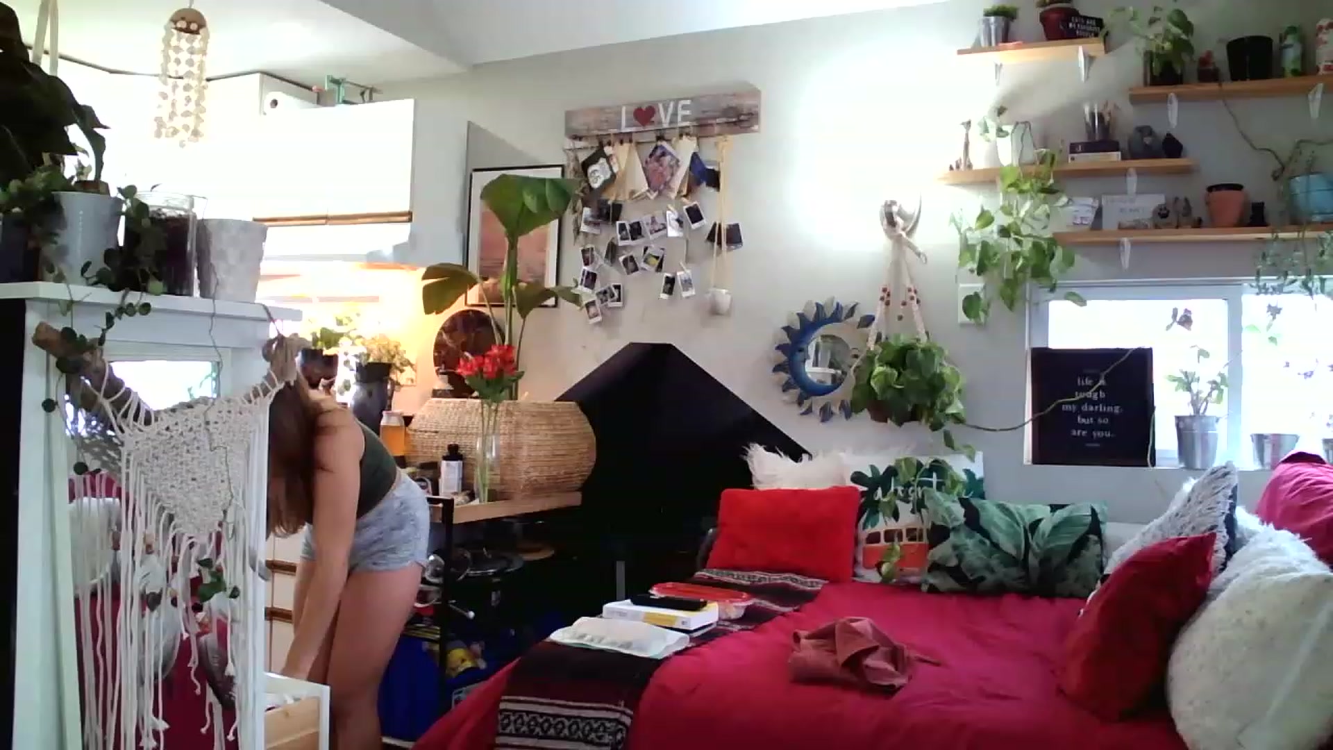 Gallery image thumbnail from Sexylexi211's myfreecams stream on, 11/27/2022, 17:09 image 20 of 20