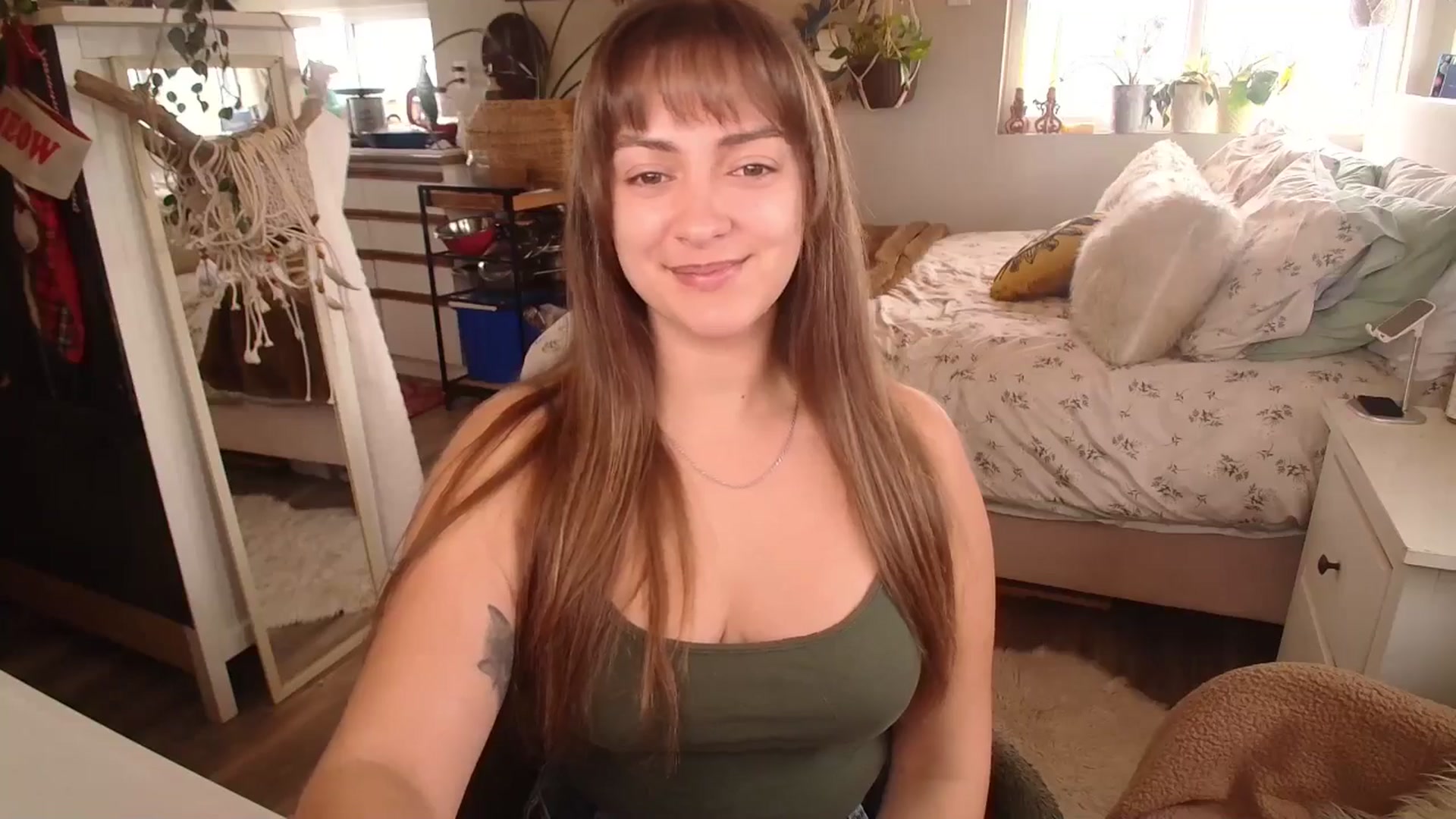 Gallery image thumbnail from Sexylexi211's myfreecams stream on, 12/31/2025, 17:45 image 3 of 20