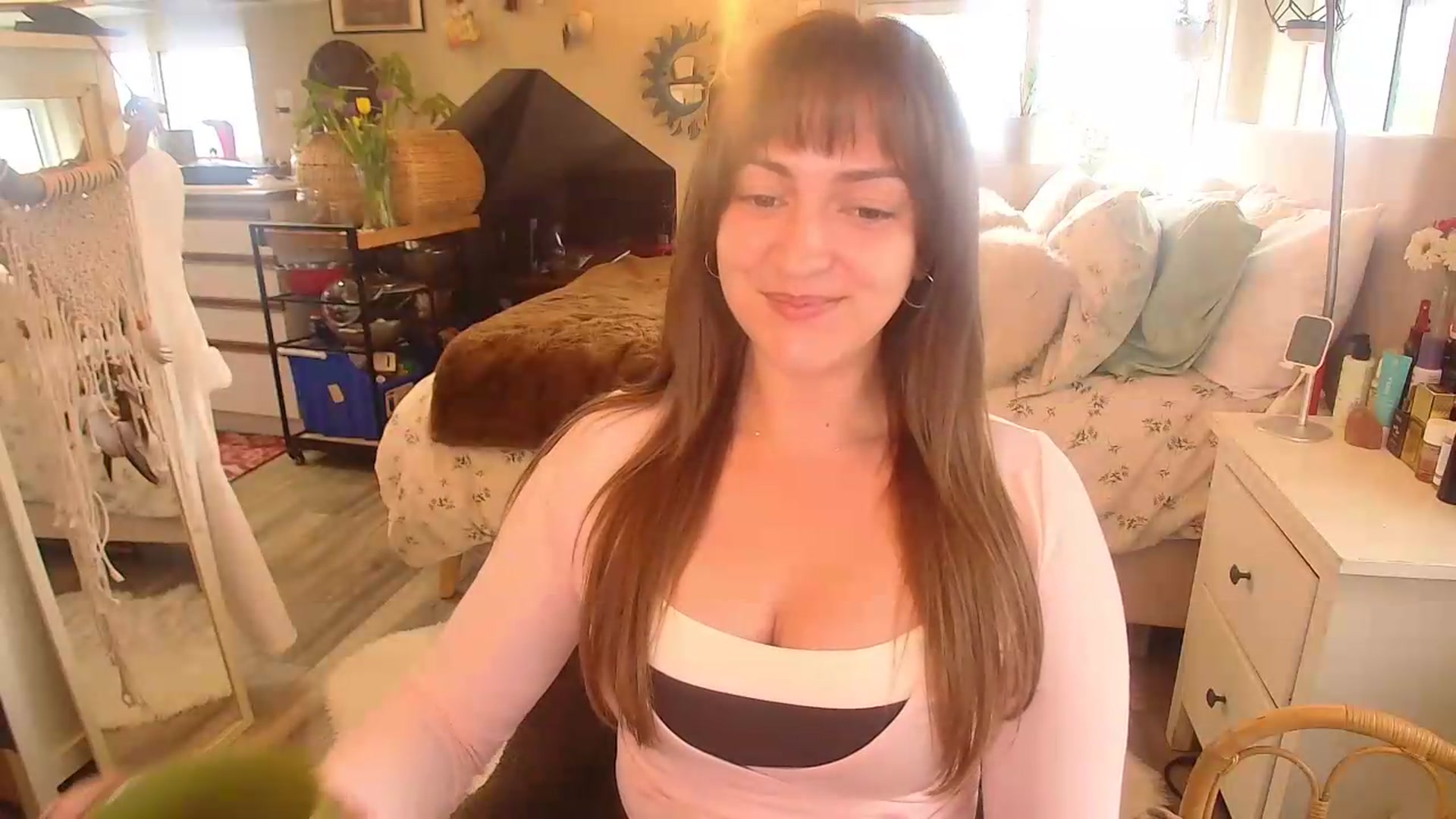 Gallery image thumbnail from Sexylexi211's myfreecams stream on, 05/23/2026, 16:10 image 12 of 20