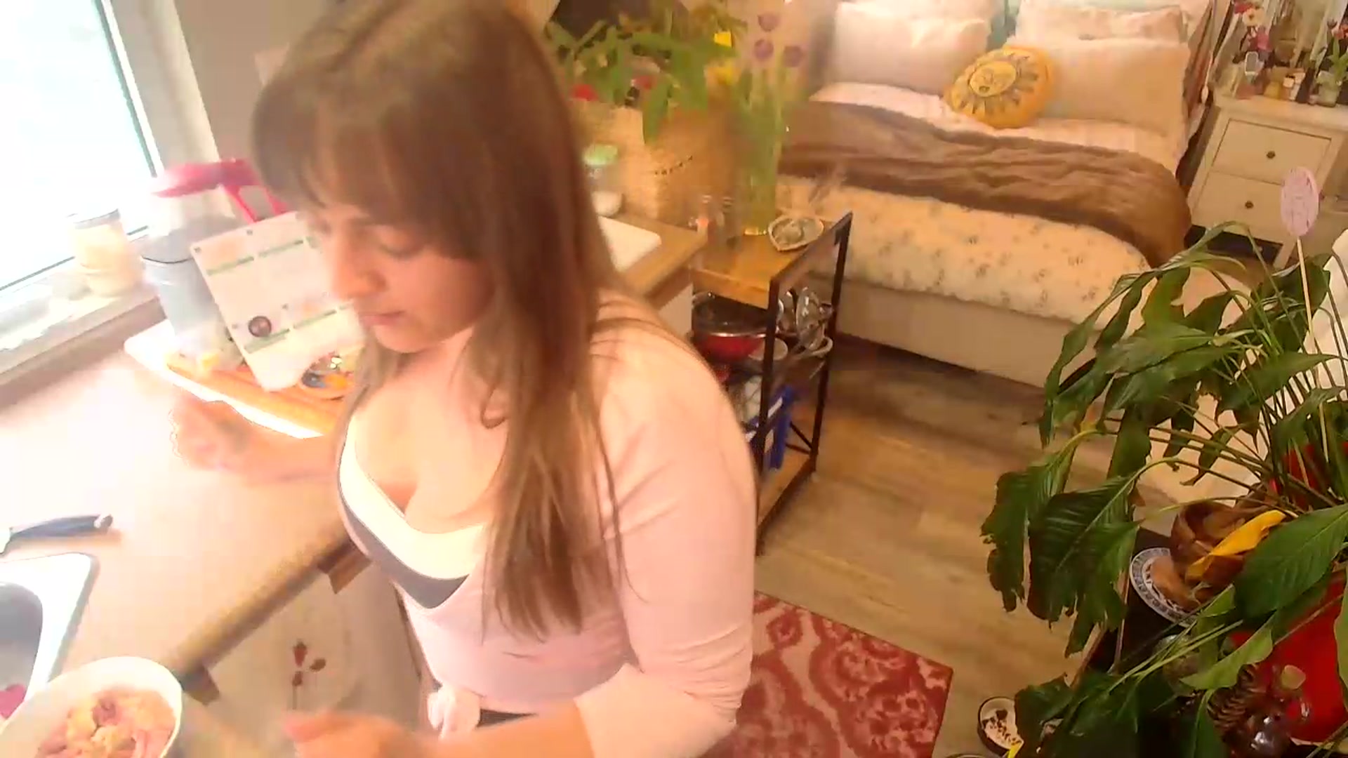 Gallery image thumbnail from Sexylexi211's myfreecams stream on, 05/23/2026, 18:00 image 2 of 20
