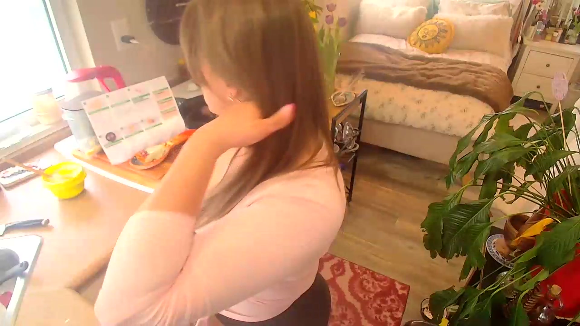 Gallery image thumbnail from Sexylexi211's myfreecams stream on, 05/23/2026, 18:00 image 8 of 20