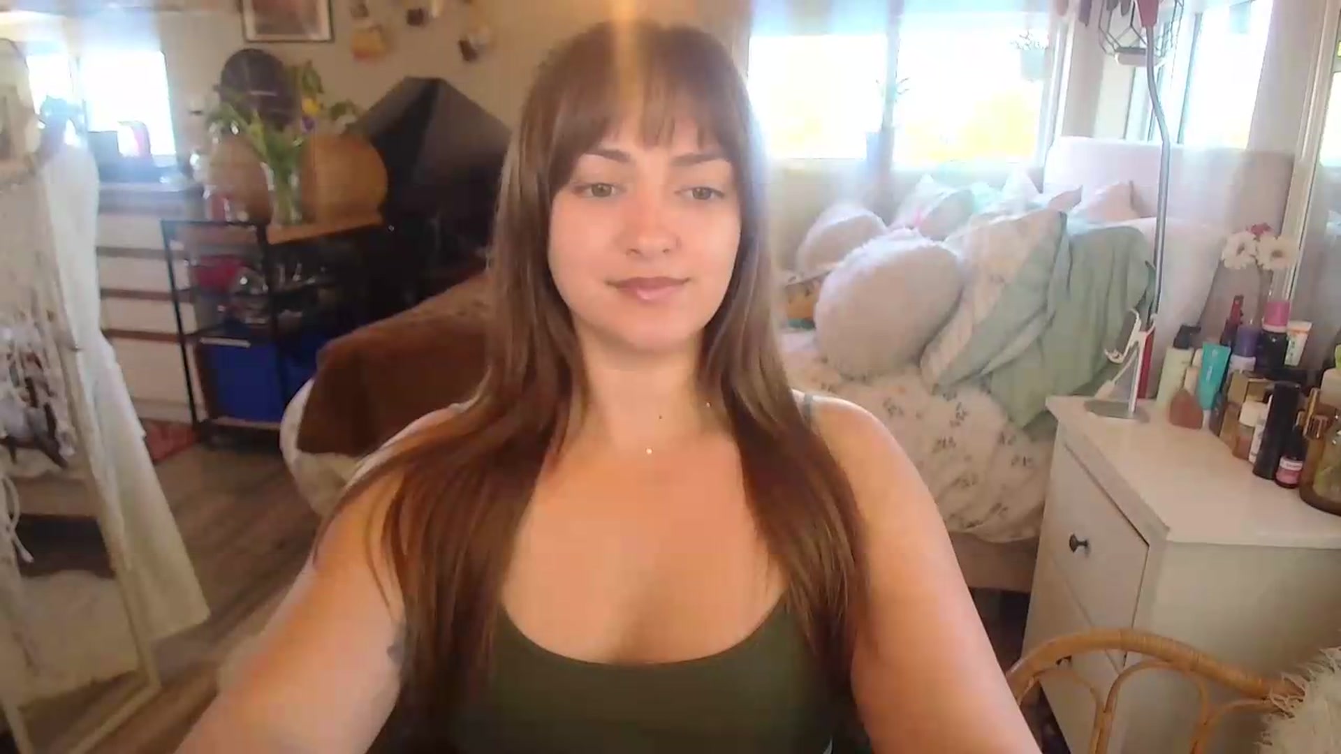 Gallery image thumbnail from Sexylexi211's myfreecams stream on, 05/26/2026, 14:35 image 7 of 20