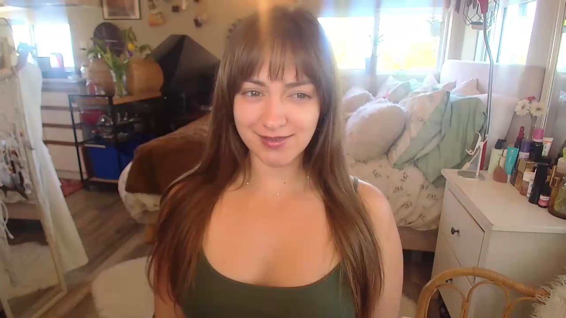 Gallery image thumbnail from Sexylexi211's myfreecams stream on, 05/26/2026, 14:35 image 8 of 20