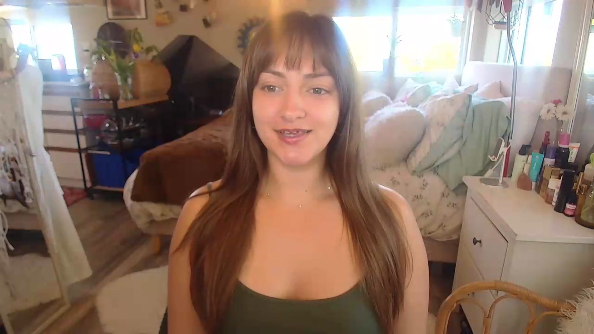 Gallery image thumbnail from Sexylexi211's myfreecams stream on, 05/26/2026, 14:35 image 15 of 20