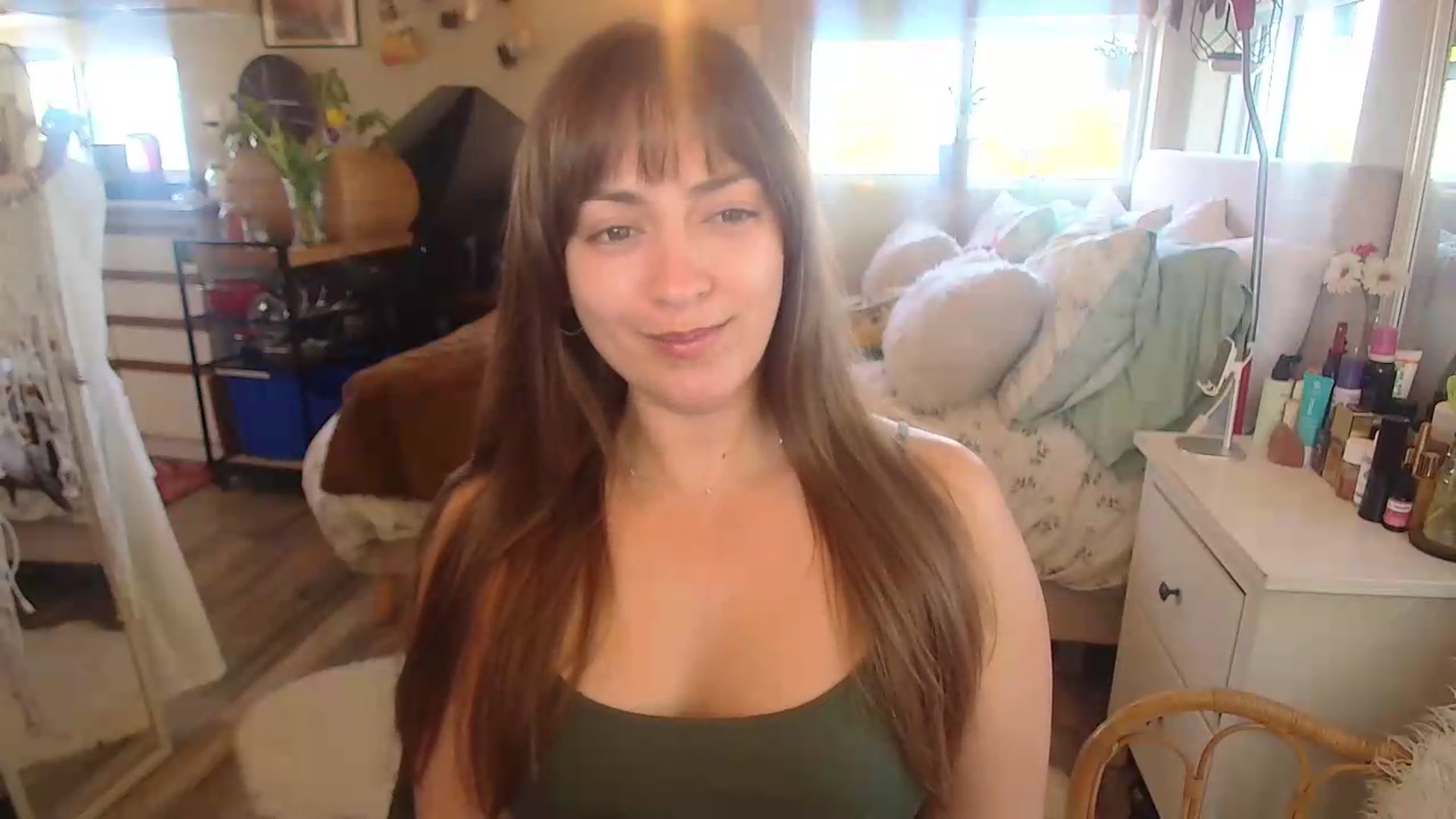 Gallery image thumbnail from Sexylexi211's myfreecams stream on, 05/26/2026, 14:35 image 18 of 20