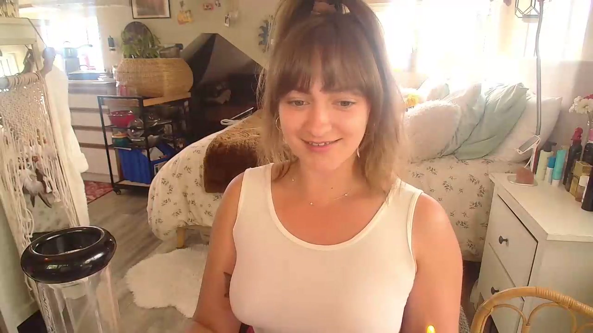 Gallery image thumbnail from Sexylexi211's myfreecams stream on, 06/06/2026, 18:57 image 7 of 20