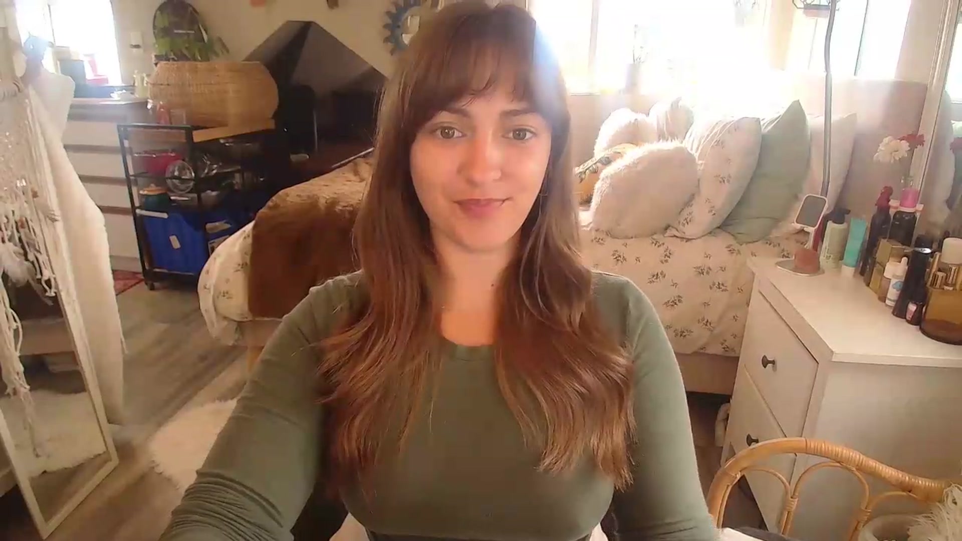 Gallery image thumbnail from Sexylexi211's myfreecams stream on, 06/10/2026, 16:55 image 9 of 20