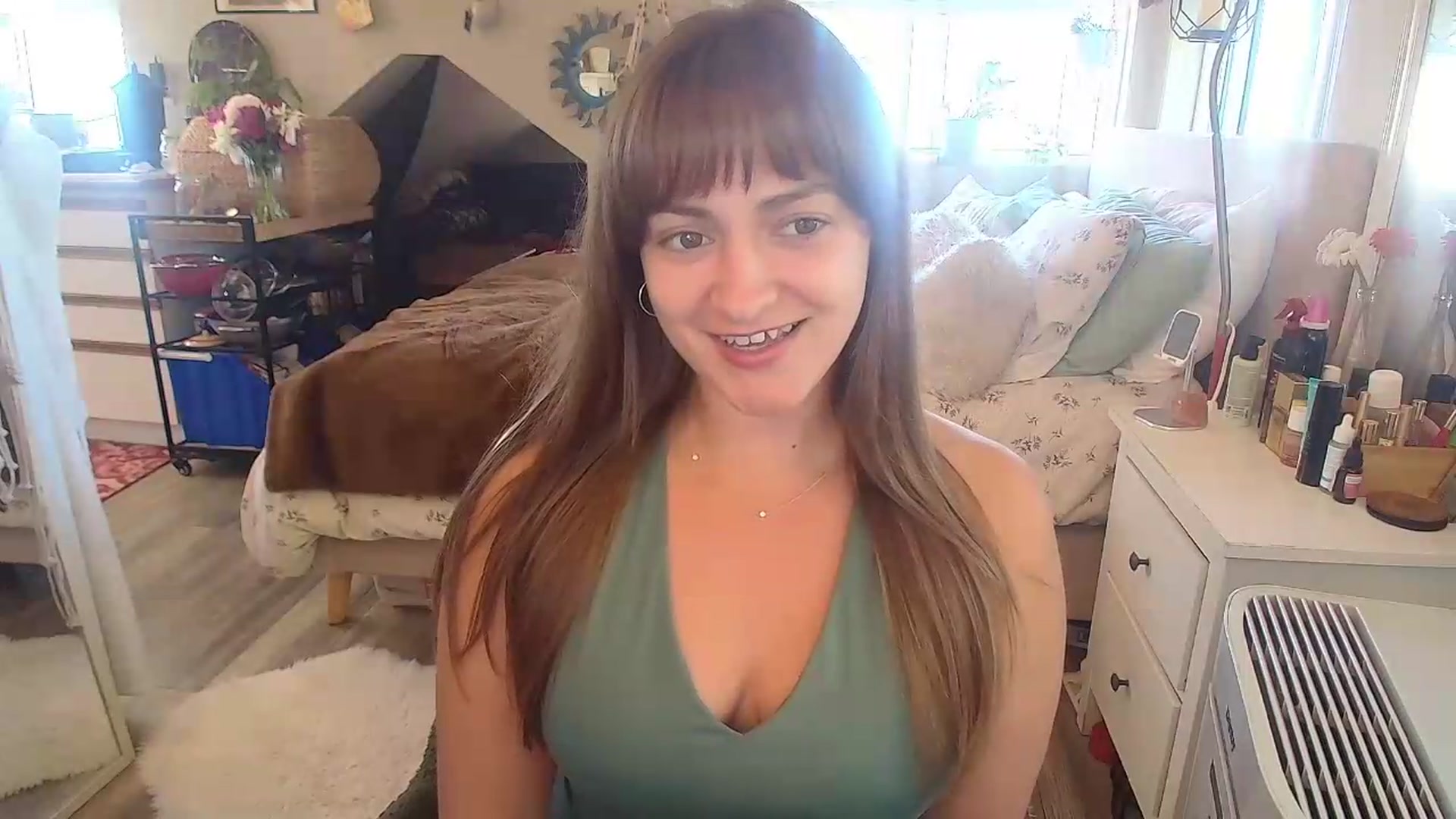 Gallery image thumbnail from Sexylexi211's myfreecams stream on, 06/23/2026, 17:12 image 8 of 20