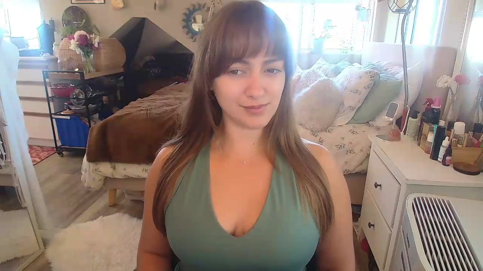 Gallery image thumbnail from Sexylexi211's myfreecams stream on, 06/23/2026, 17:12 image 5 of 20