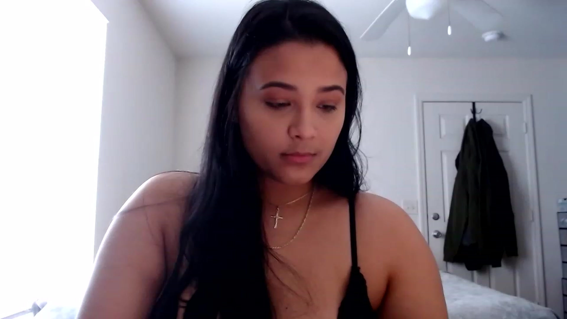 Gallery image thumbnail from Sexylexii_5's myfreecams stream on, 03/27/2023, 15:12 image 17 of 20