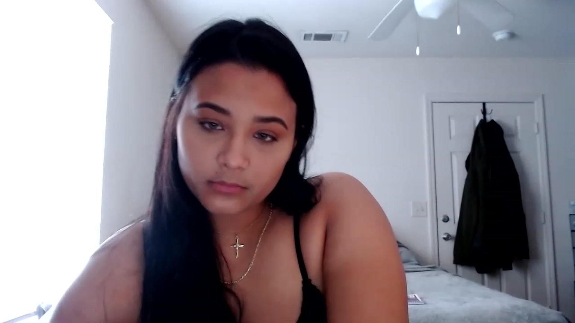 Gallery image thumbnail from Sexylexii_5's myfreecams stream on, 03/27/2023, 15:12 image 12 of 20