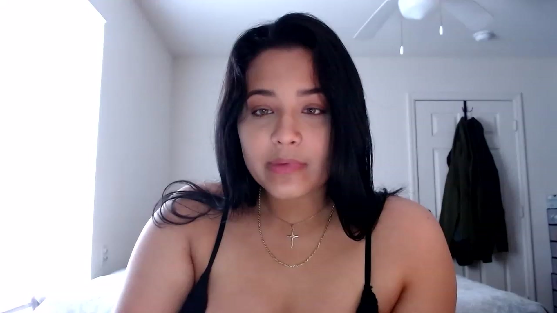 Gallery image thumbnail from Sexylexii_5's myfreecams stream on, 03/27/2023, 15:12 image 18 of 20