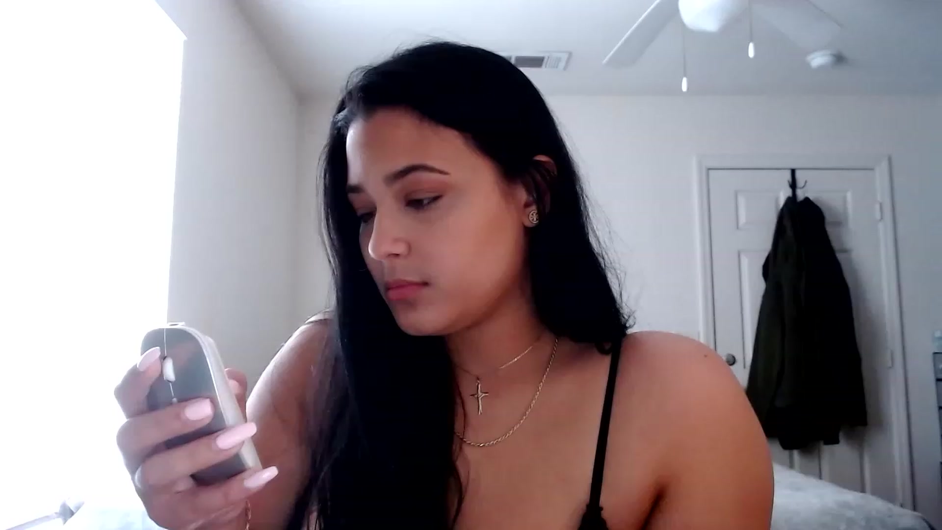 Gallery image thumbnail from Sexylexii_5's myfreecams stream on, 03/27/2023, 15:12 image 9 of 20