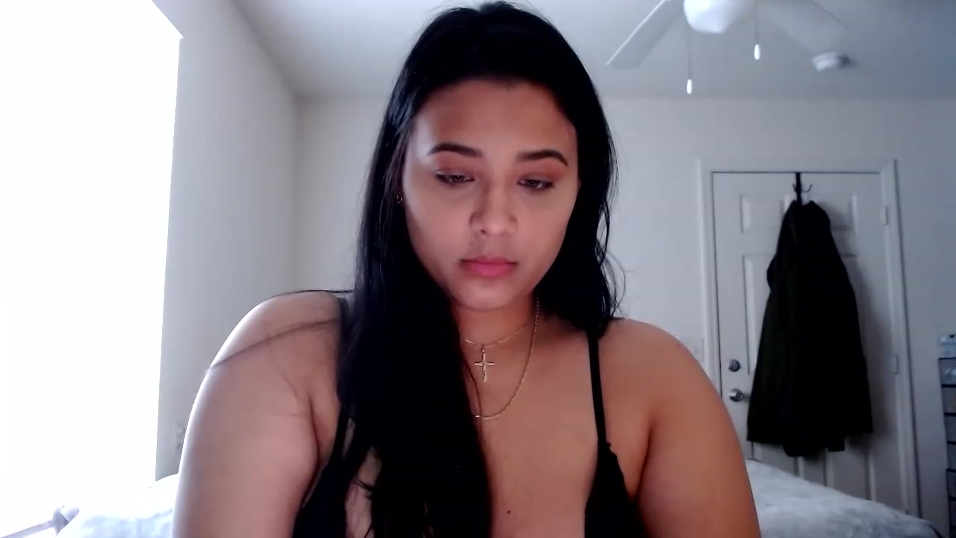 Gallery image thumbnail from Sexylexii_5's myfreecams stream on, 03/27/2023, 15:12 image 16 of 20
