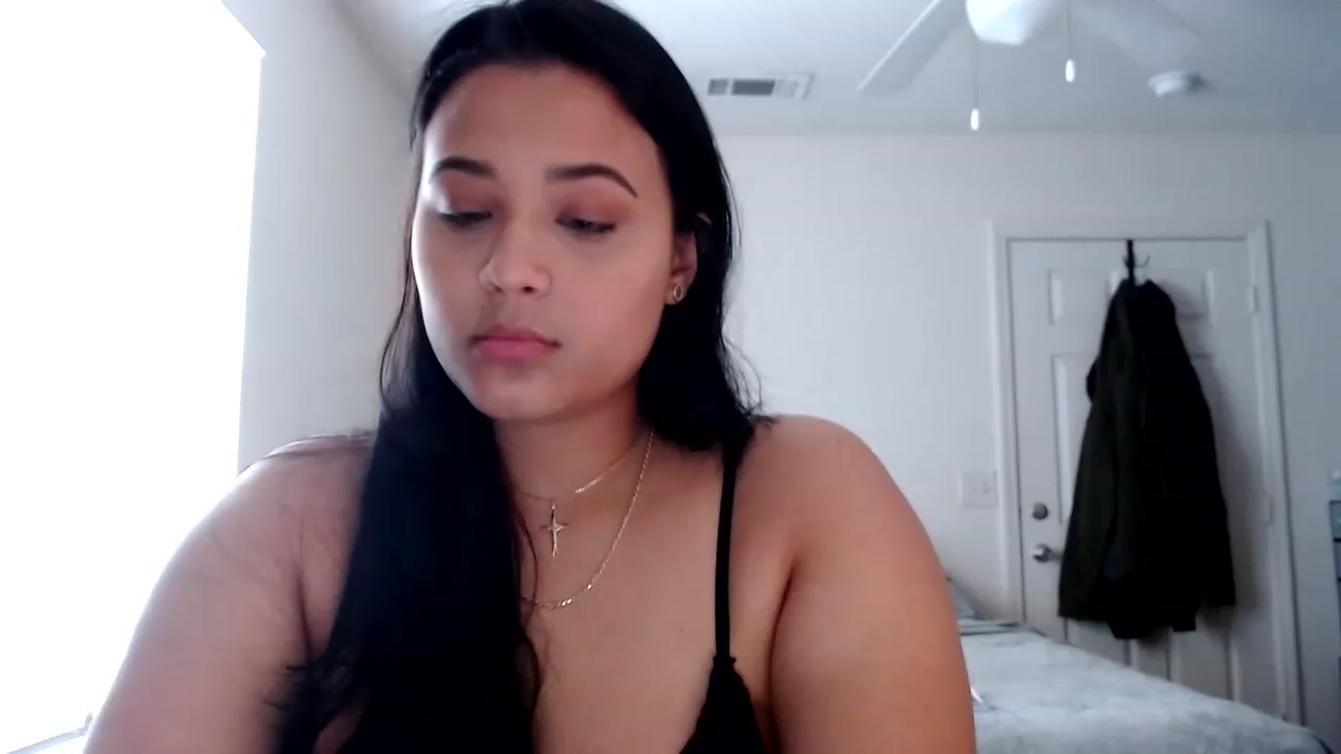 Gallery image thumbnail from Sexylexii_5's myfreecams stream on, 03/27/2023, 15:12 image 10 of 20