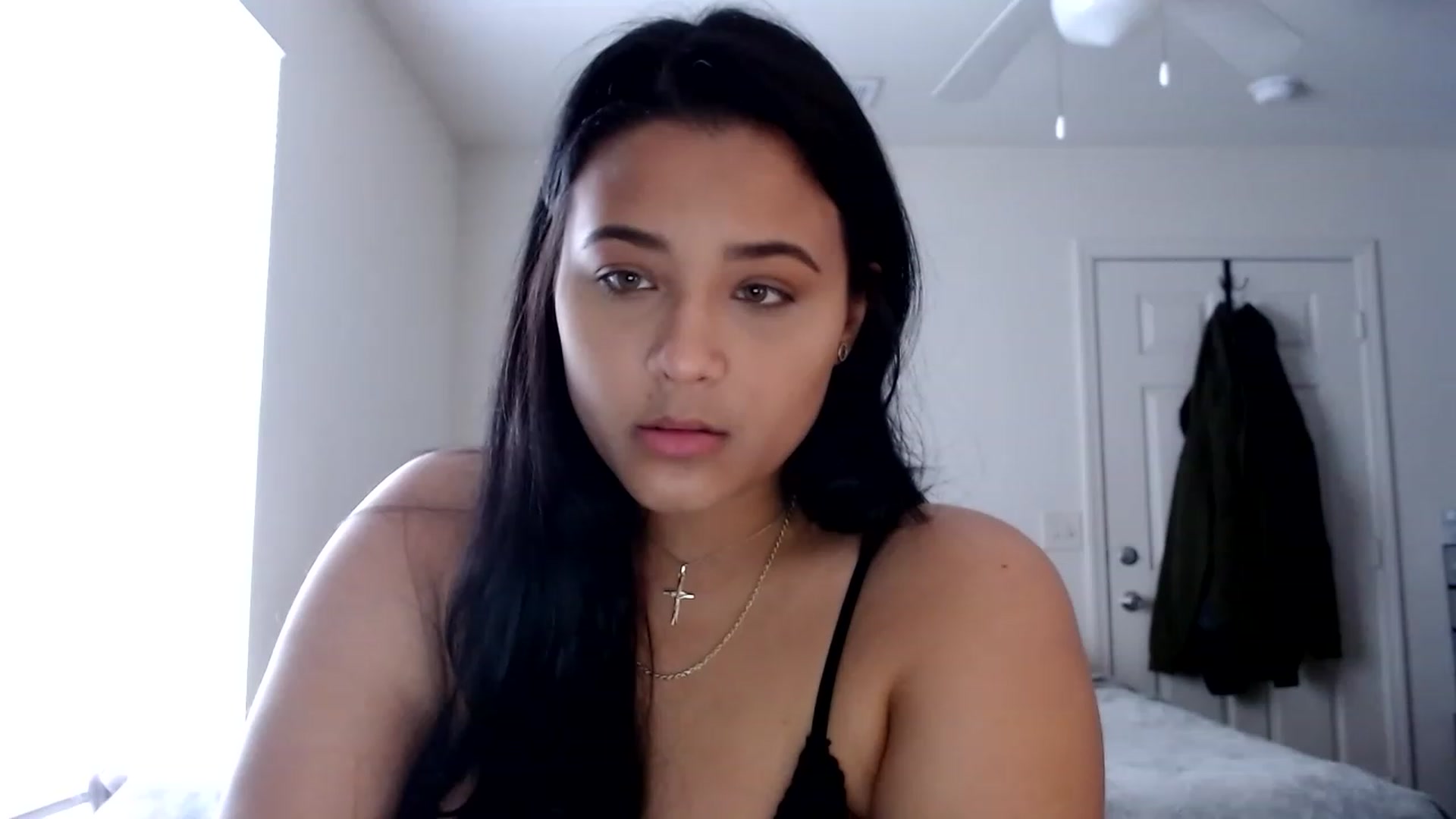 Gallery image thumbnail from Sexylexii_5's myfreecams stream on, 03/27/2023, 15:12 image 15 of 20