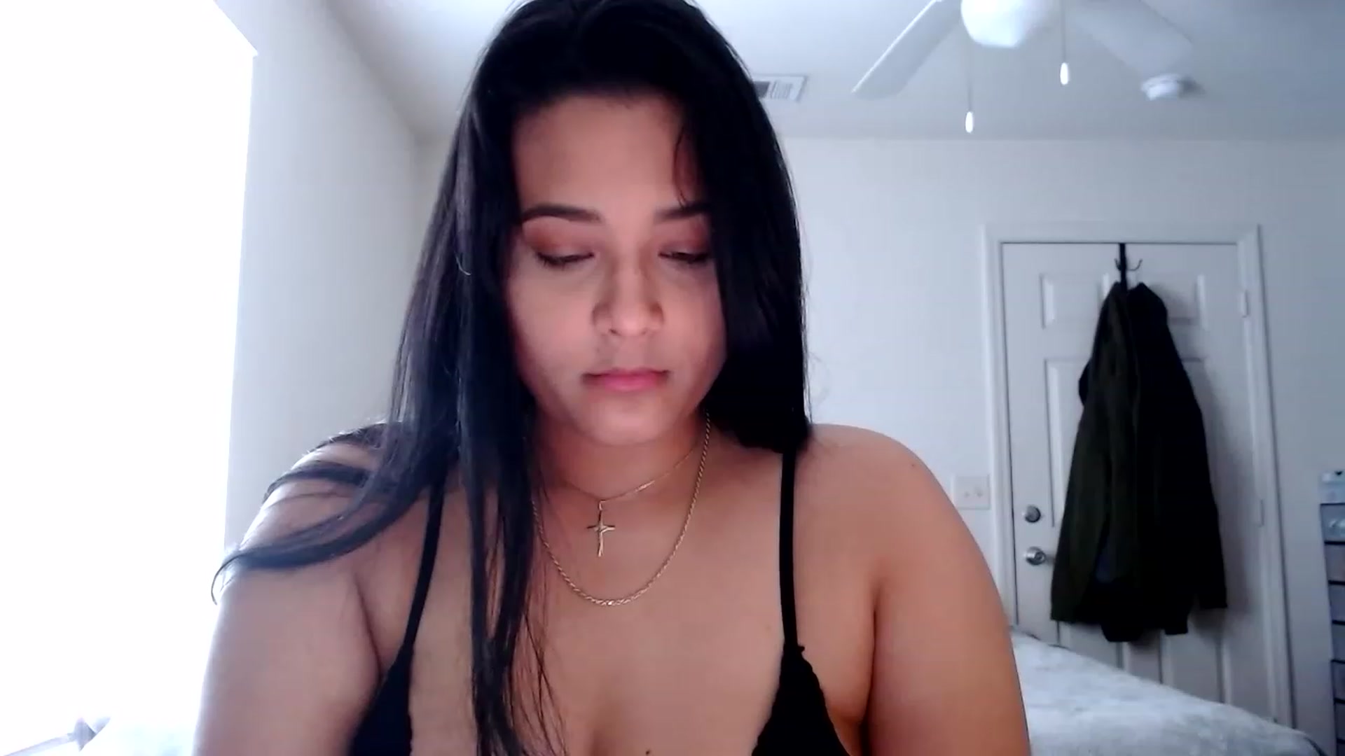 Gallery image thumbnail from Sexylexii_5's myfreecams stream on, 03/27/2023, 15:12 image 20 of 20