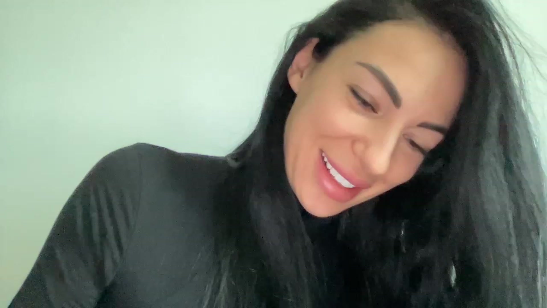 Gallery image thumbnail from Sexylicious21's myfreecams stream on, 01/06/2023, 08:23 image 8 of 20