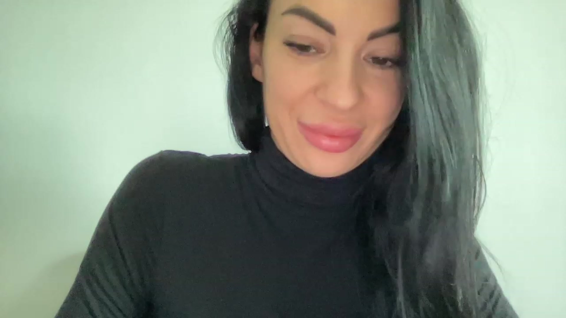Gallery image thumbnail from Sexylicious21's myfreecams stream on, 01/06/2023, 08:23 image 20 of 20