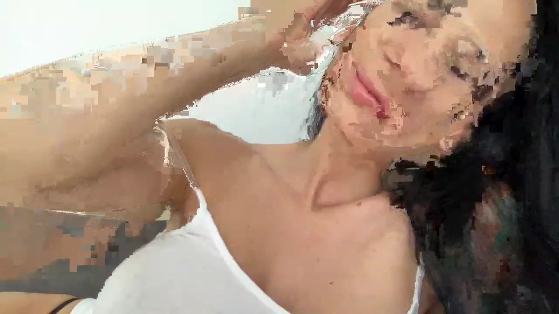 Gallery image thumbnail from Sexylicious21's myfreecams stream on, 05/28/2023, 06:28 image 7 of 20