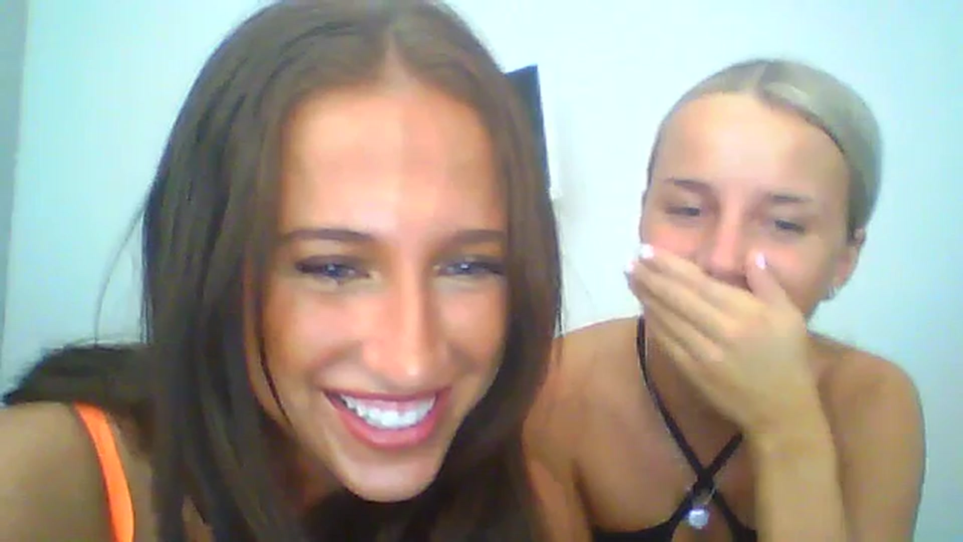 Gallery image thumbnail from Sexylucy7's myfreecams stream on, 08/22/2023, 16:58 image 13 of 20