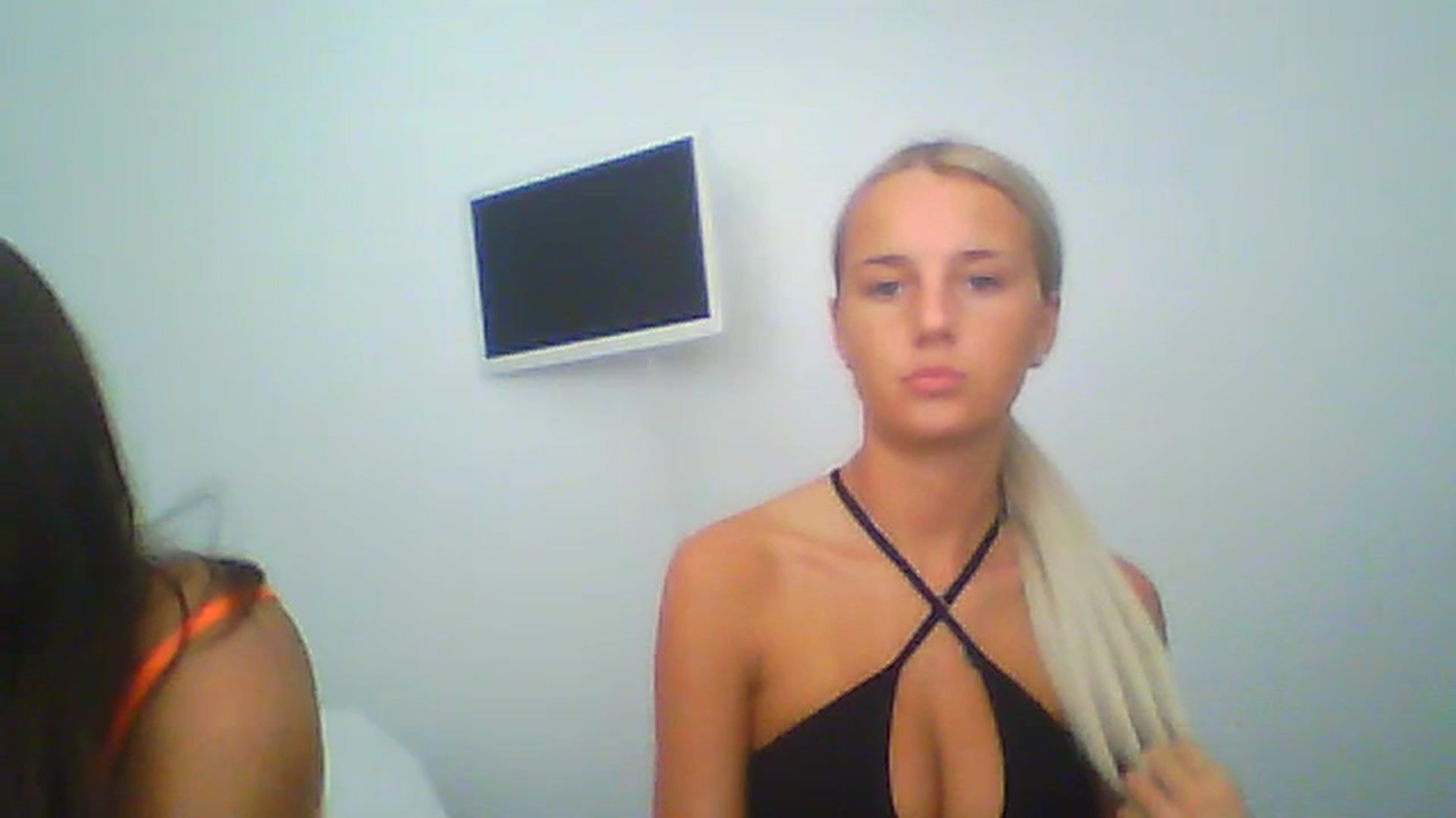 Gallery image thumbnail from Sexylucy7's myfreecams stream on, 08/22/2023, 16:58 image 5 of 20