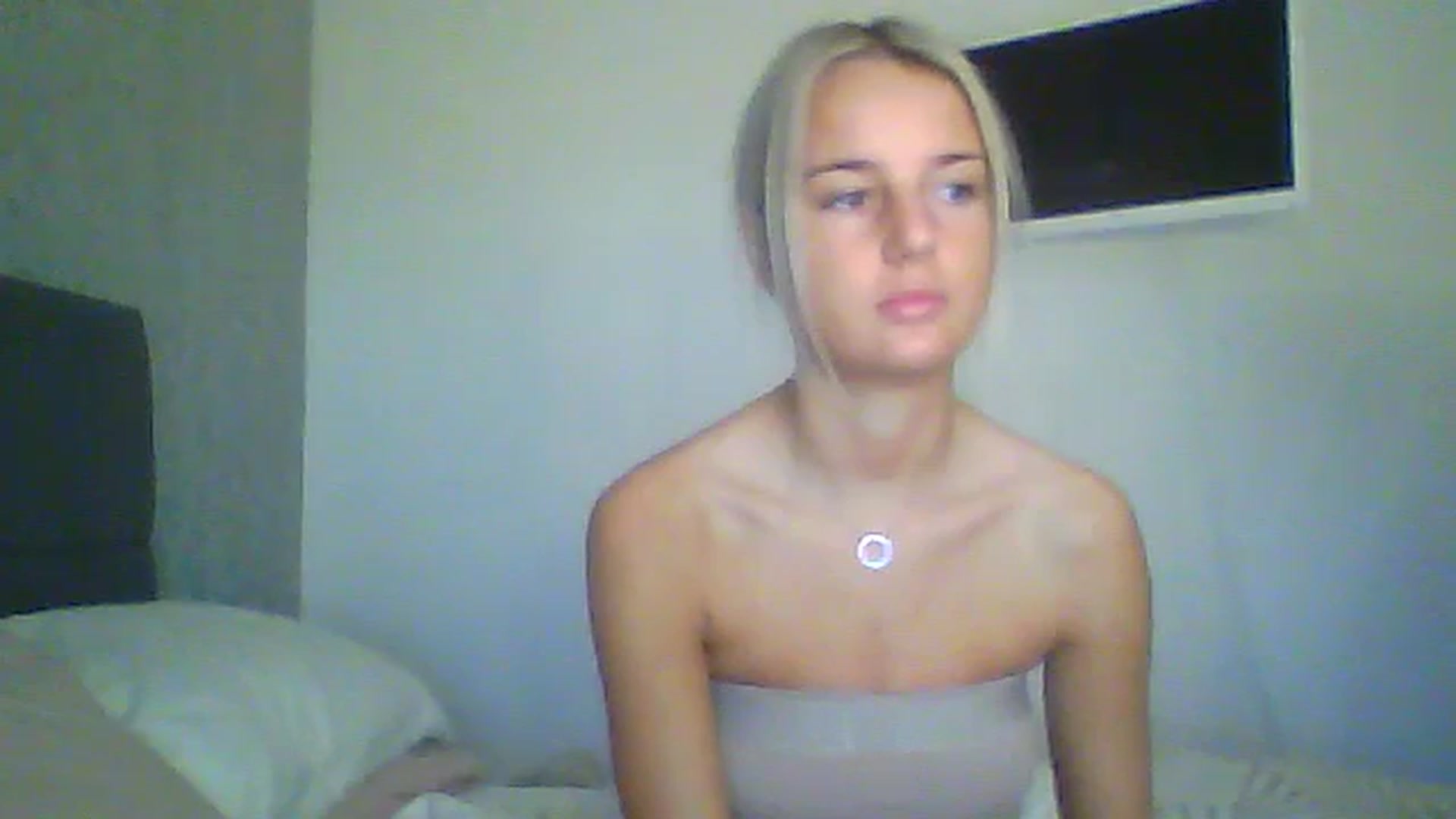 Gallery image thumbnail from Sexylucy7's myfreecams stream on, 12/14/2023, 16:22 image 3 of 20