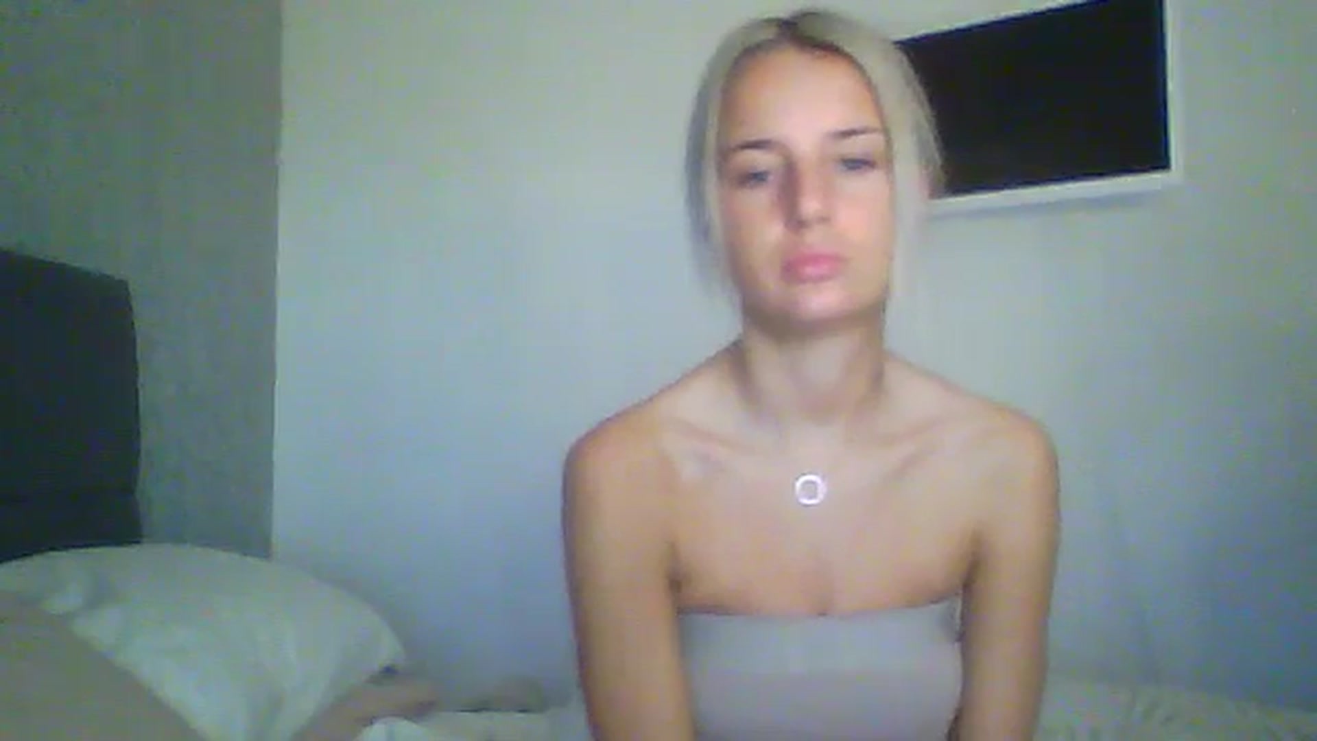 Gallery image thumbnail from Sexylucy7's myfreecams stream on, 12/14/2023, 16:22 image 7 of 20