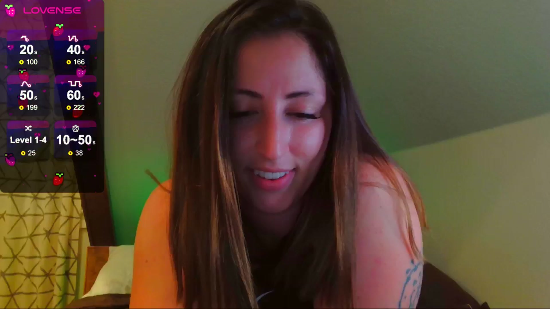 Gallery image thumbnail from Sexylv's myfreecams stream on, 07/28/2024, 07:53 image 17 of 20