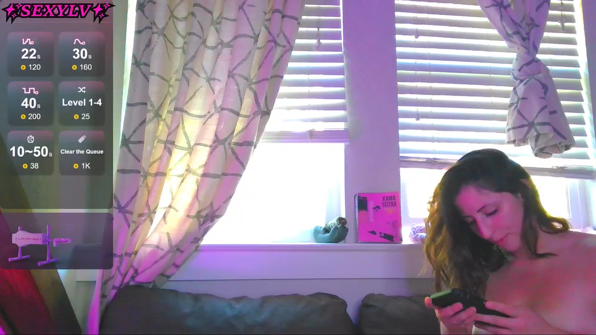 Gallery image thumbnail from Sexylv's myfreecams stream on, 08/13/2024, 03:38 image 4 of 20