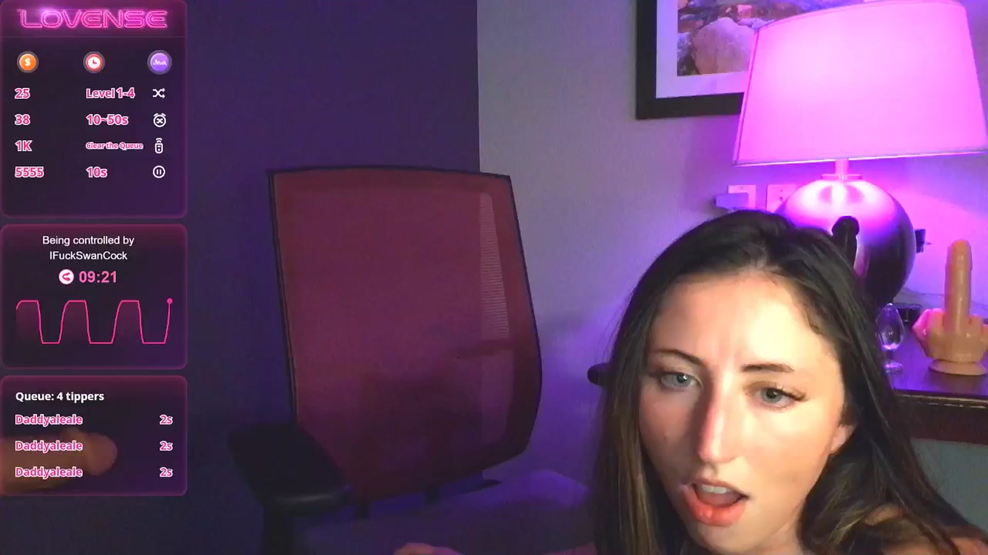 Gallery image thumbnail from Sexylv's myfreecams stream on, 08/25/2024, 08:43 image 13 of 20