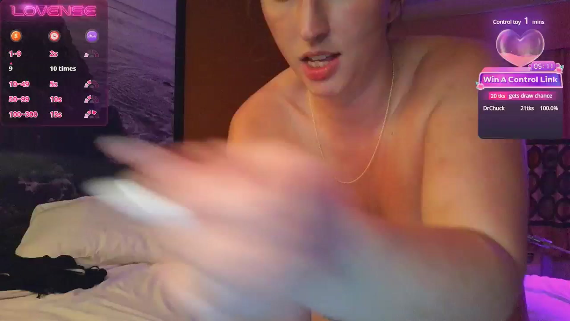 Gallery image thumbnail from Sexylv's myfreecams stream on, 09/11/2024, 09:55 image 7 of 20