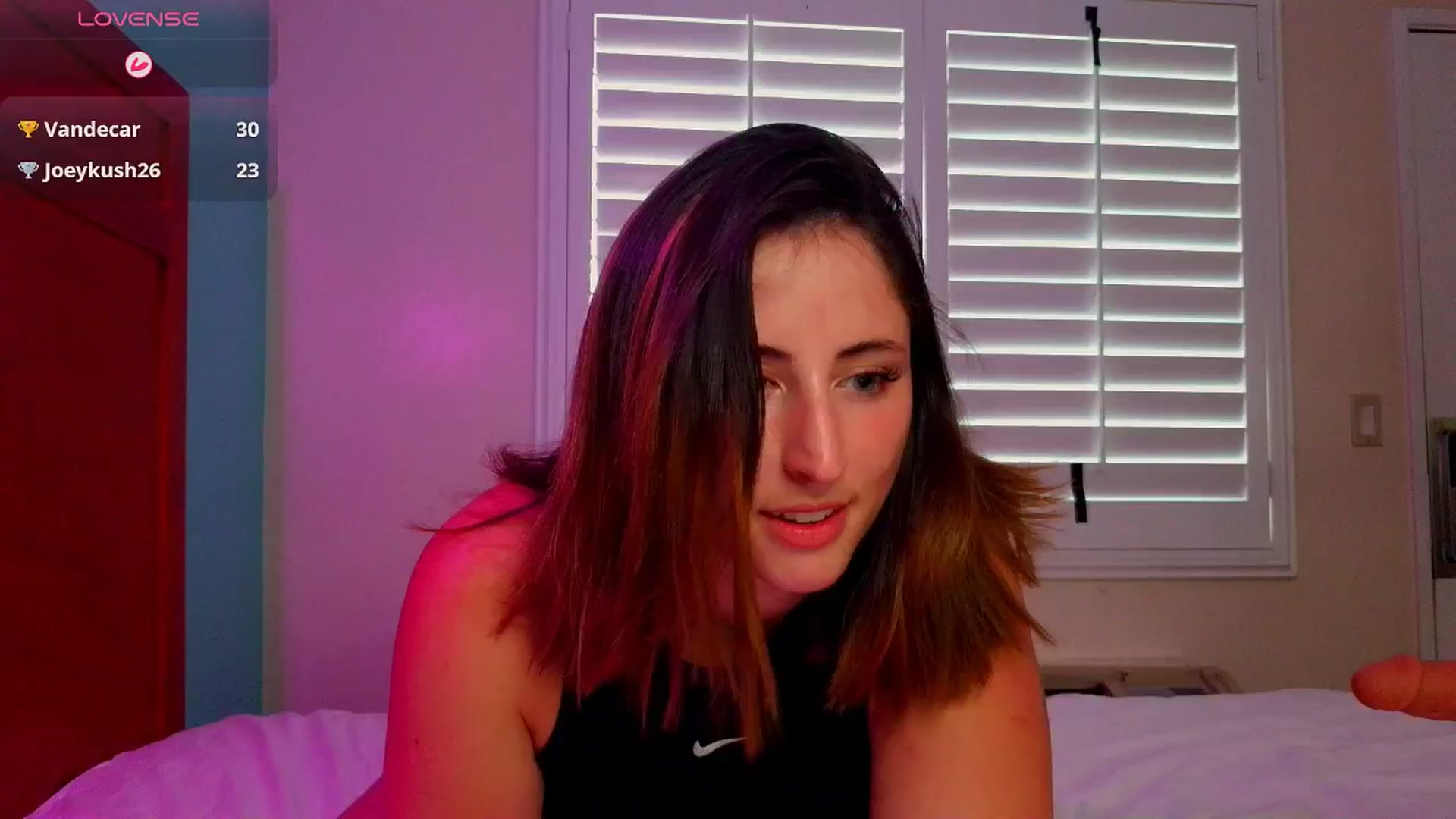 Gallery image thumbnail from Sexylv's myfreecams stream on, 09/26/2024, 14:38 image 16 of 20